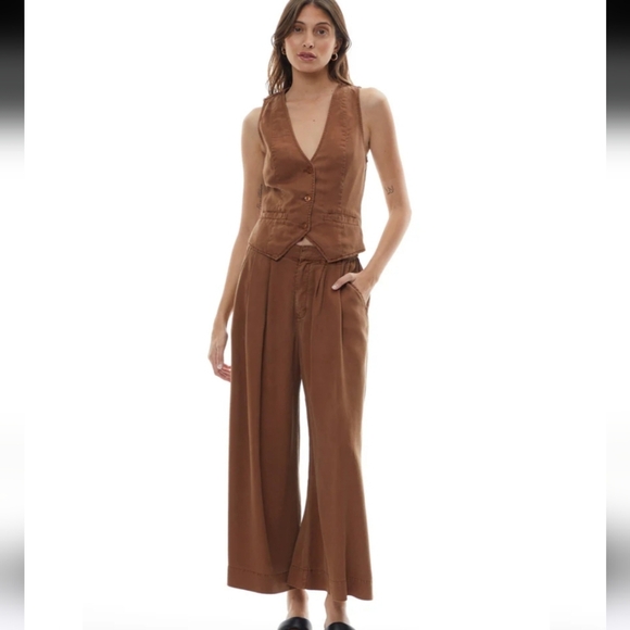 YFB Calvin Crop Trouser In Wholegrain Pigment. Size Small - Picture 1 of 12